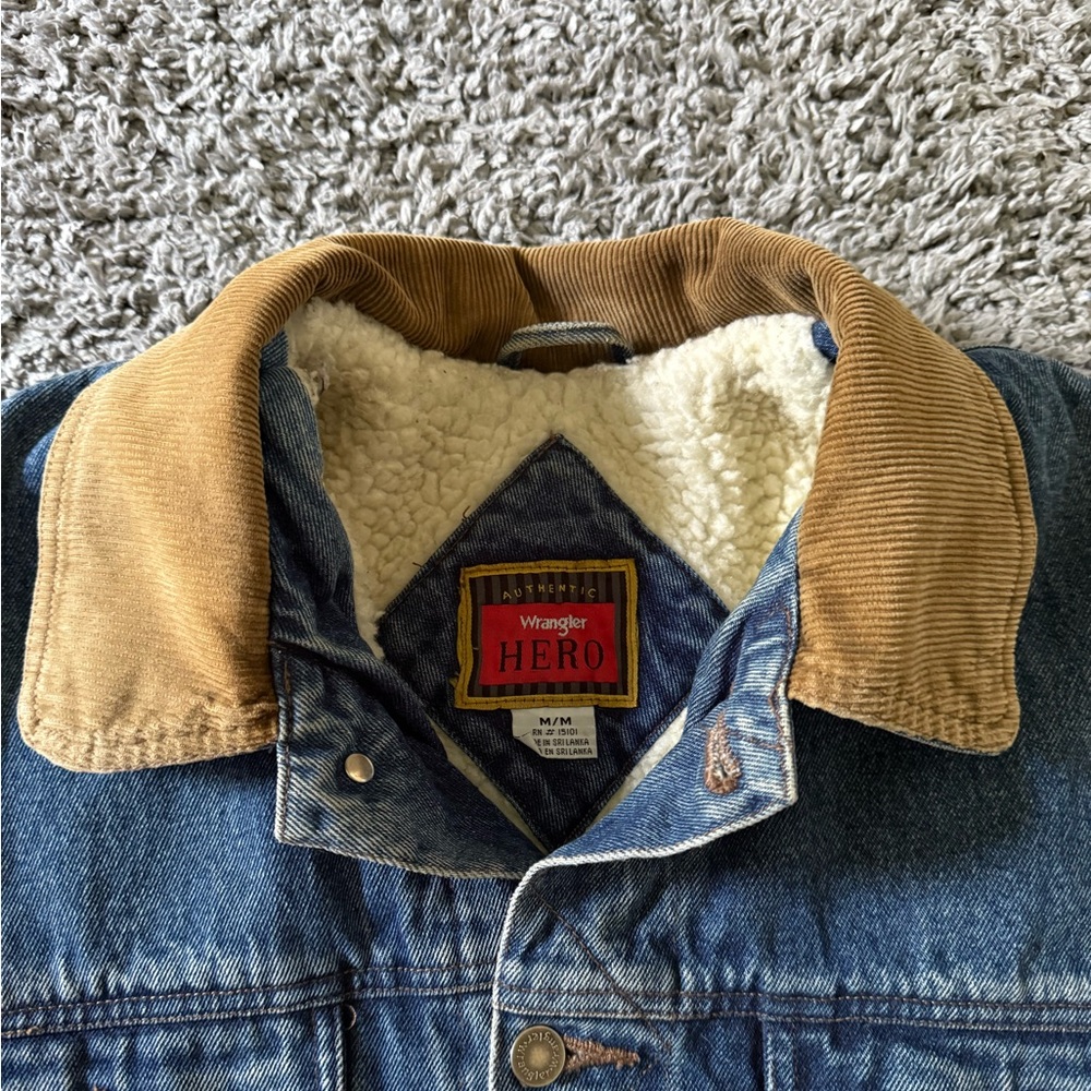 Wrangler - Hero Corduroy + Sherpa Lined Denim Jacket - Picture 2 of 10